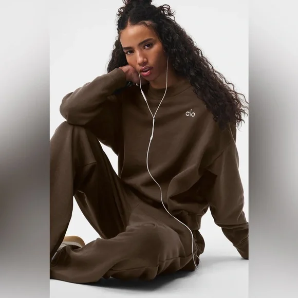 alo accolade sweatshirt - Picture 4 of 5